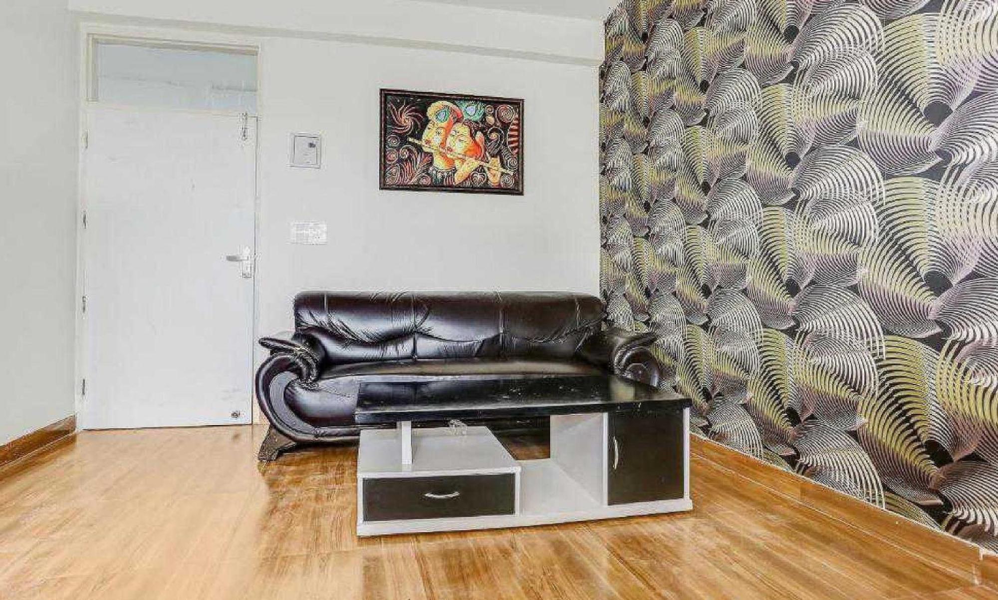Hotel O Krishna Orchid Near Noida Sector 81 Metro Station Екстериор снимка